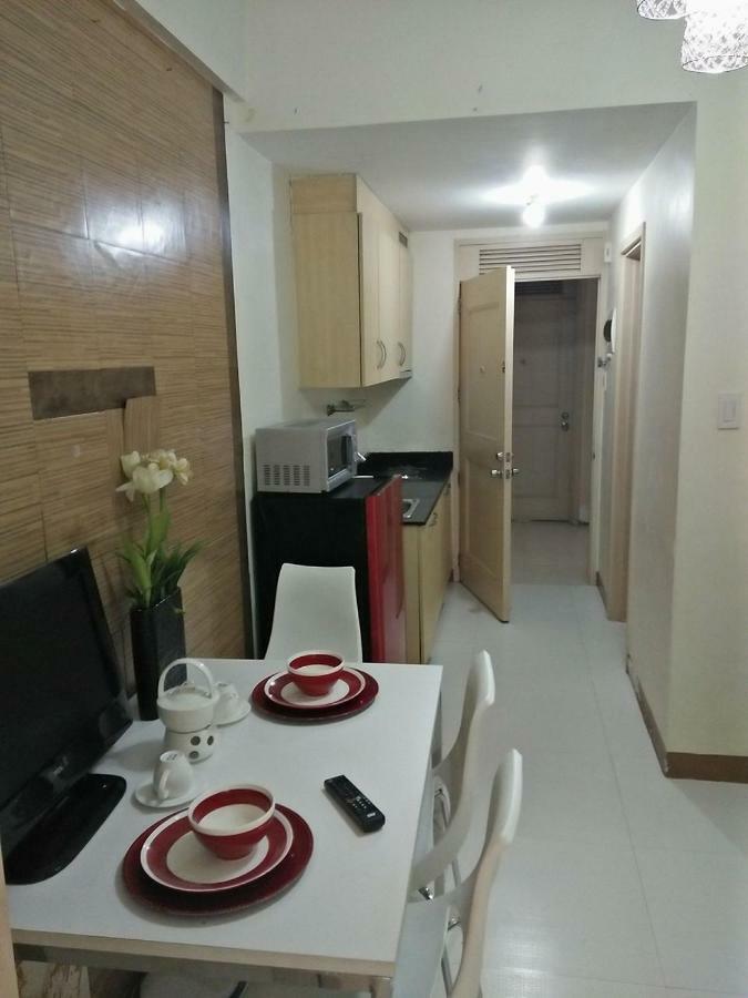 Chateau Elysee A3 Near Airport Wifi Kitchen Paranaque City Exterior foto